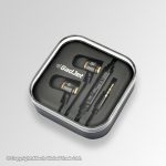 AU03 Gadjet Black + Gold Case